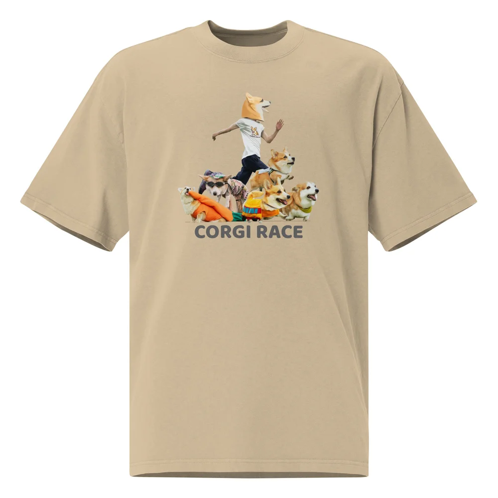Laisvo kirpimo marškinėliai / Corgi Race