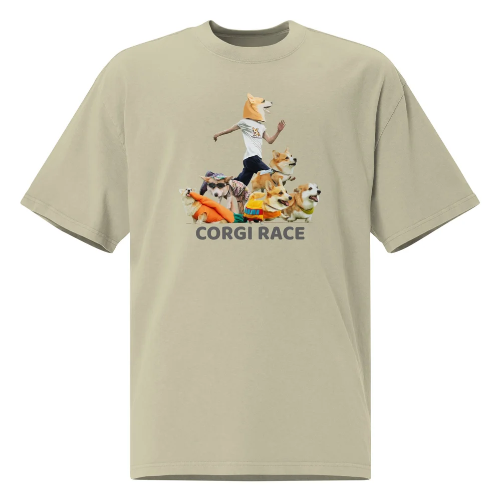 Laisvo kirpimo marškinėliai / Corgi Race